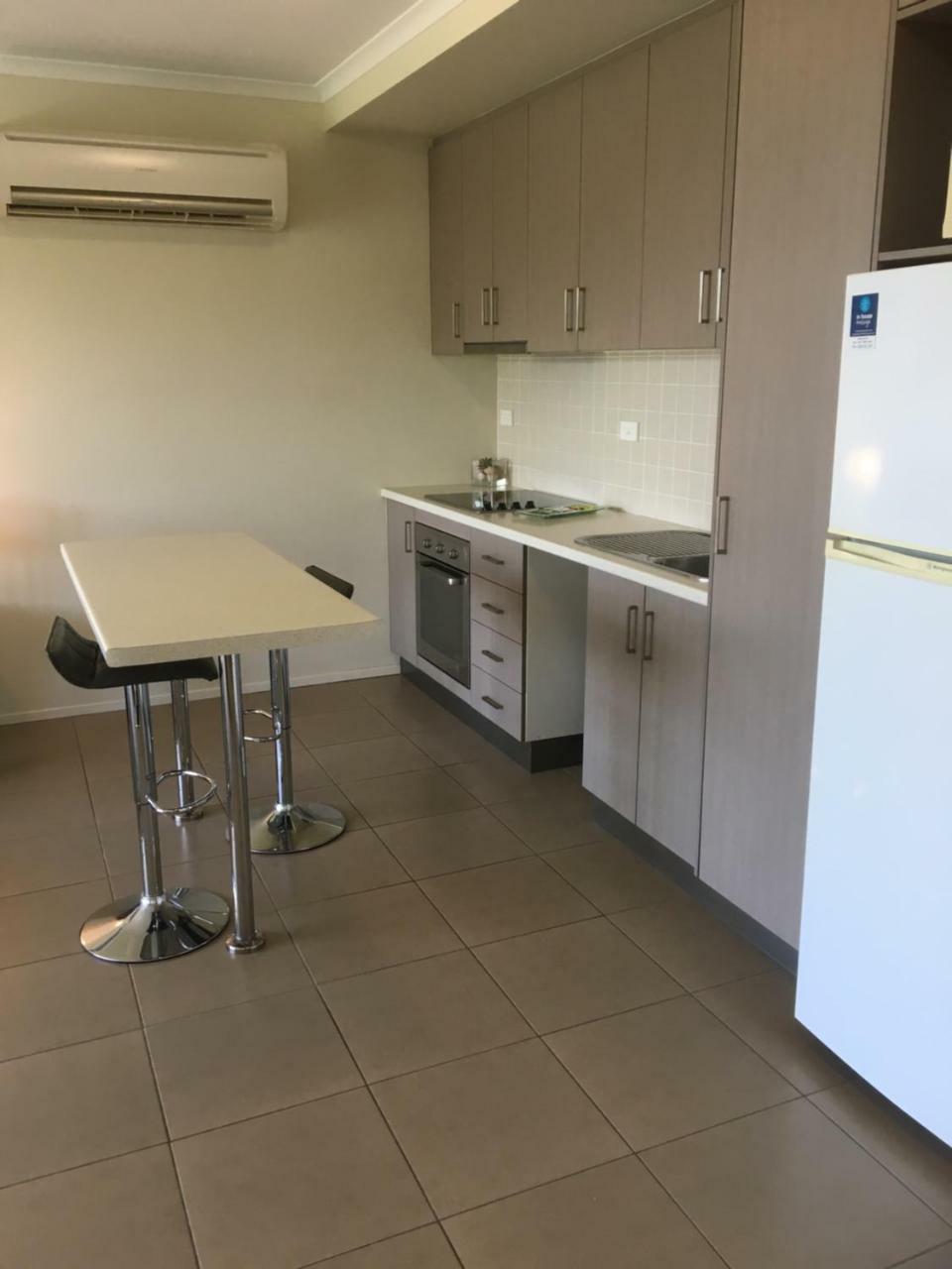 Airlie Central Apartments Airlie Beach Zewnętrze zdjęcie